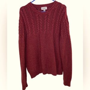 Men’s Burnt Red Long Sleeve Crew Neck Cable Knit Sweater. Size Large.